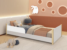 Cargar imagen en el visor de la galería, Cama evolutiva RAVI con barandas 90x190cms.