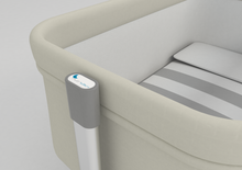 Cargar imagen en el visor de la galería, Mini Cuna colecho NEAR aluminio + texil azul