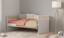 Cargar imagen en el visor de la galería, Cama OLLIE 90x190cms. nido
